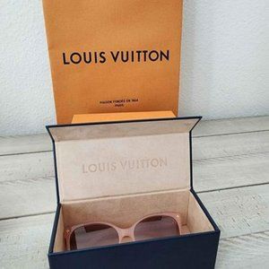 LV My Monogram Light Cat Eye Sunglasses, Luxury, Accessories on